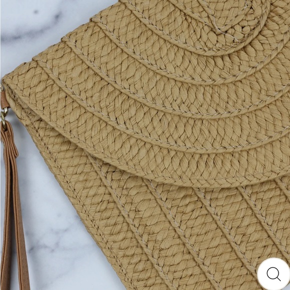 Willa hand woven soft straw boho cross body - Picture 6 of 6